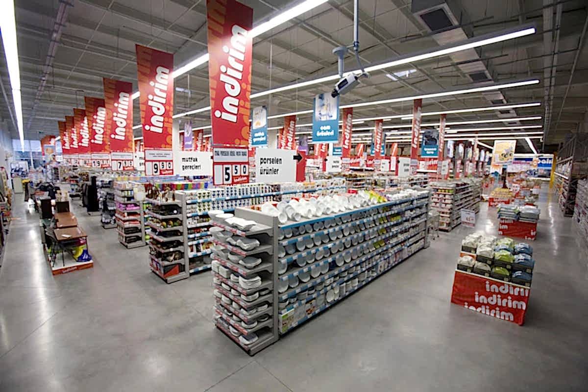 Market Raf Sistemleri